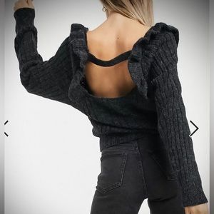 Topshop NWT ruffle front cropped open-back oversize sweater - size XS (0-2)